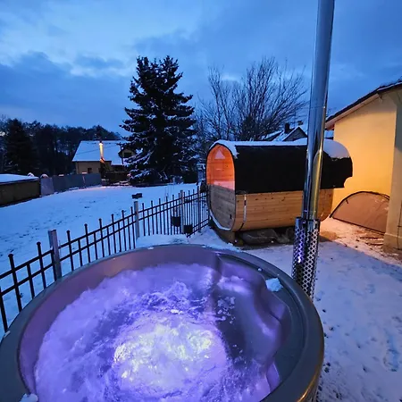 Na Farme Se Saunou A Virivkou, I S Jizdou Na Koni * Příbram